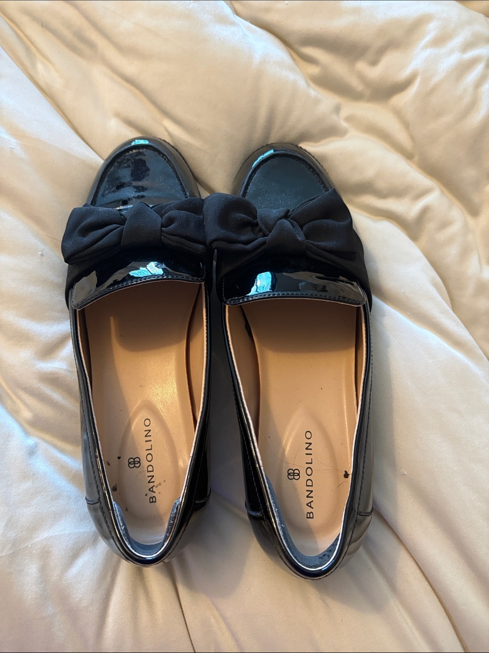 Bandolino Black Patent Loafers with Bow Accent